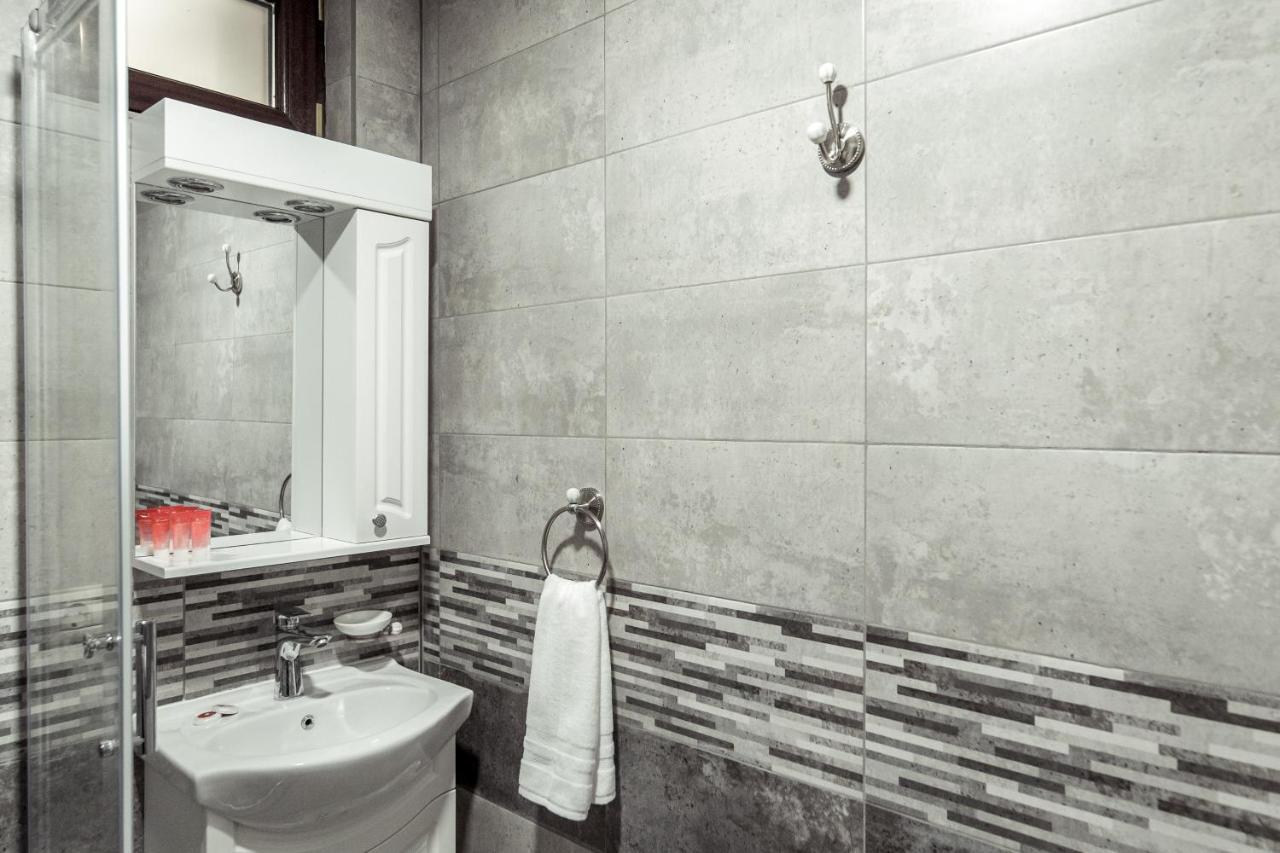 Vila Genia Campulung Moldovenesc Bagian luar foto