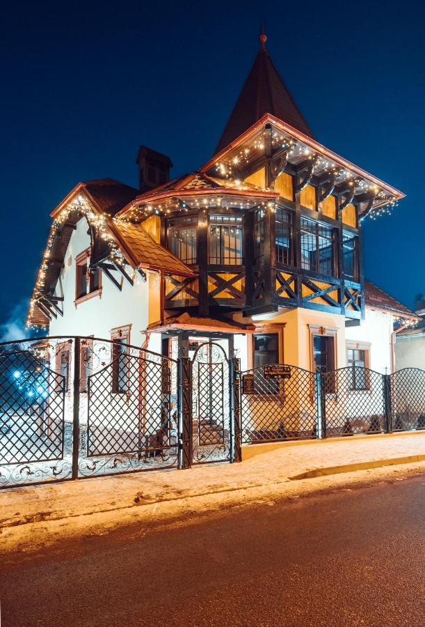 Vila Genia Campulung Moldovenesc Bagian luar foto